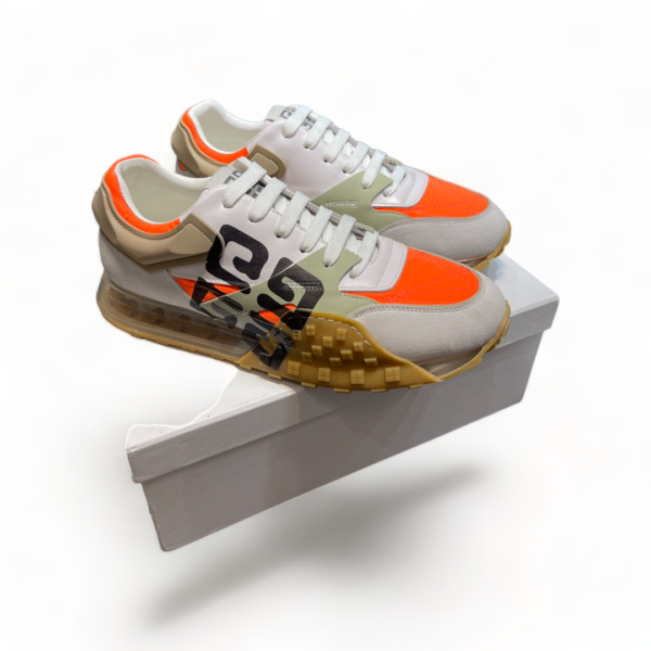 121 Givenchy sneakers