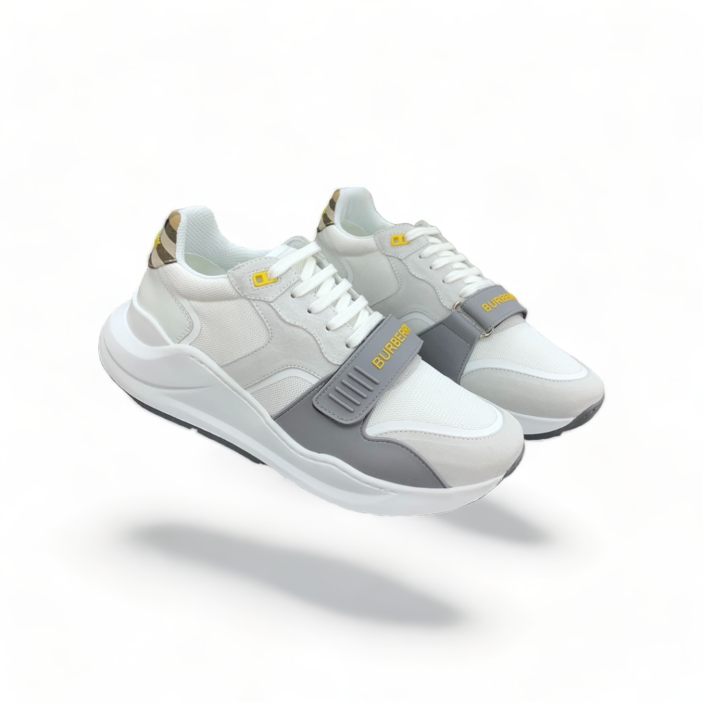 BURBERRY arthur white & grey