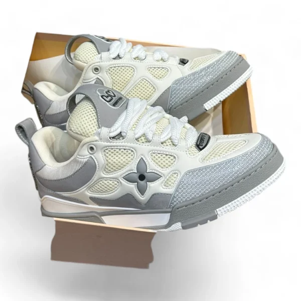LOUIS VUITTON trainer white&grey