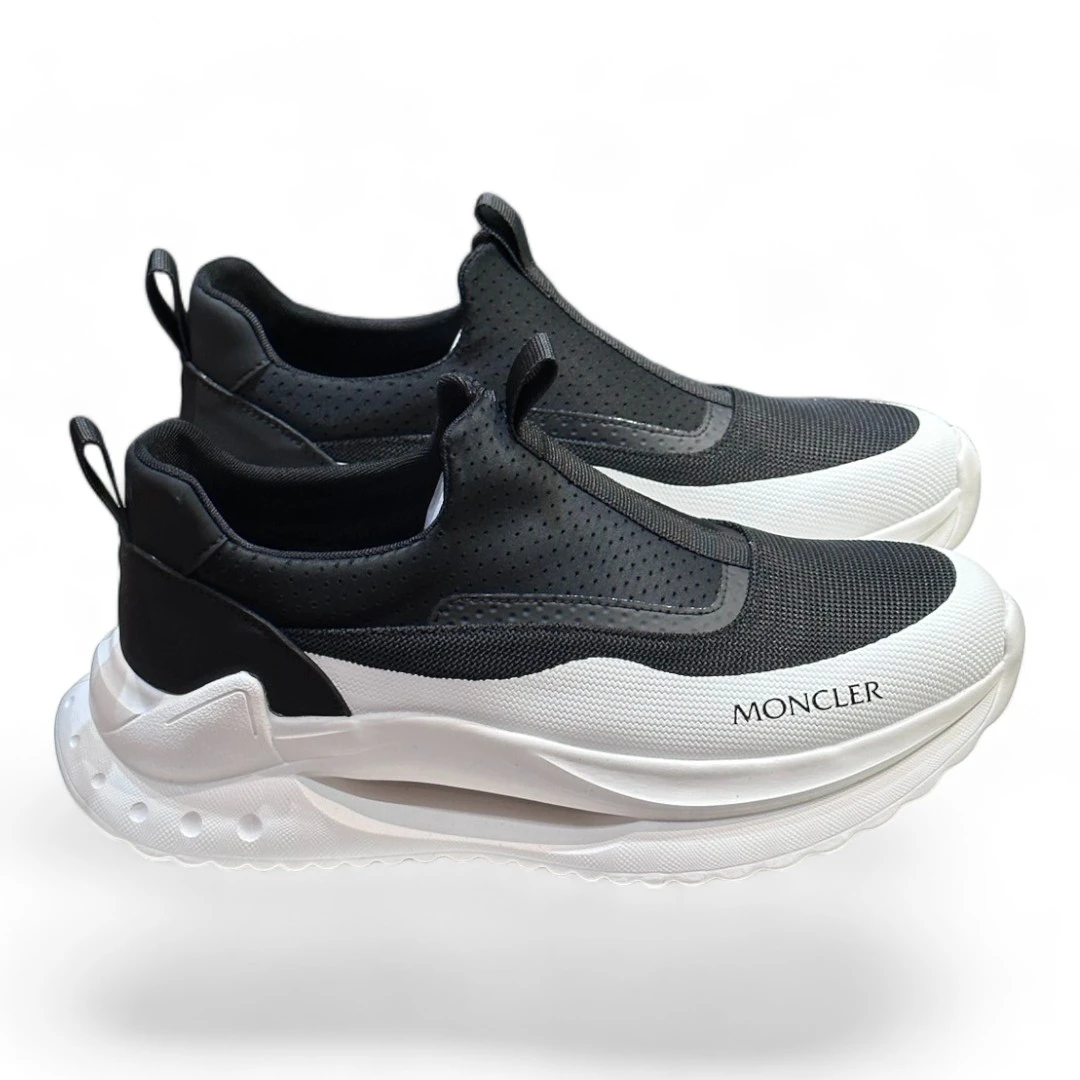 MONCLER leave no trace black&white