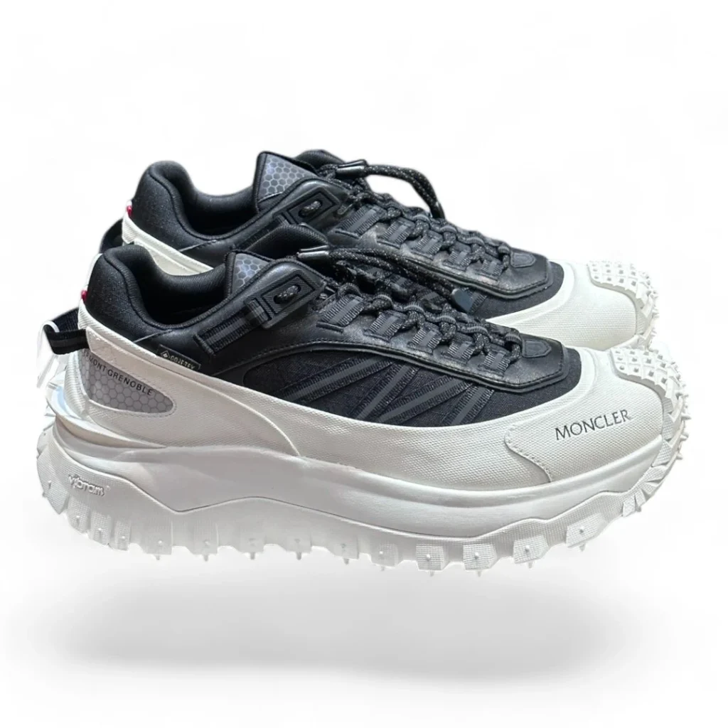 MONCLER trailgrip black&white