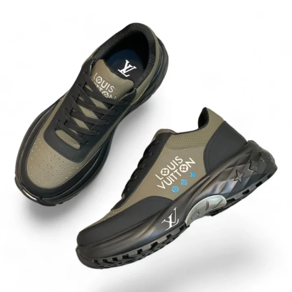 LOUIS VUITTON runner tatic green&black