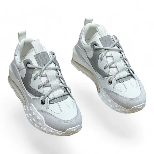 GIVENCHY giv runner white and grey