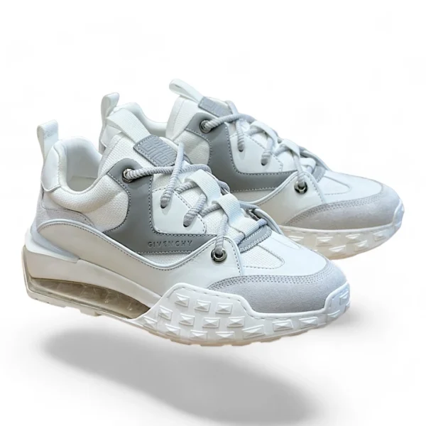 GIVENCHY giv runner white and grey