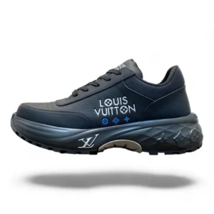 LOUIS VUITTON runner tatic black