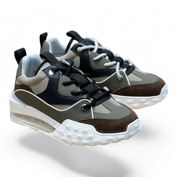 GIVENCHY giv runner khaki and black