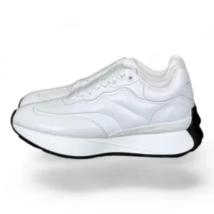 ALEXANDER MCQUEEN oversized runner white