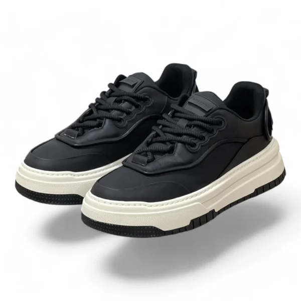 GIVENCHY city sport black