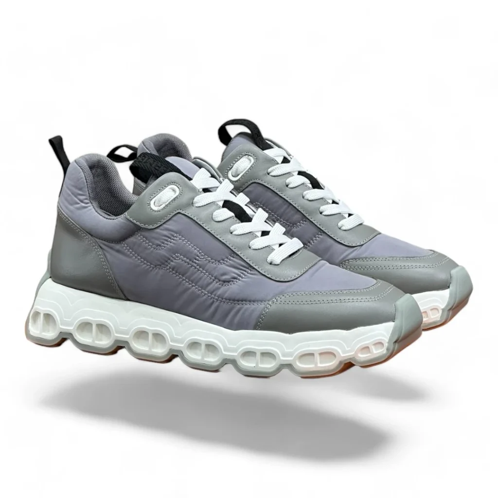 HERMÈS bounce grey and white
