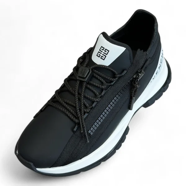 GIVENCHY spectre black&white