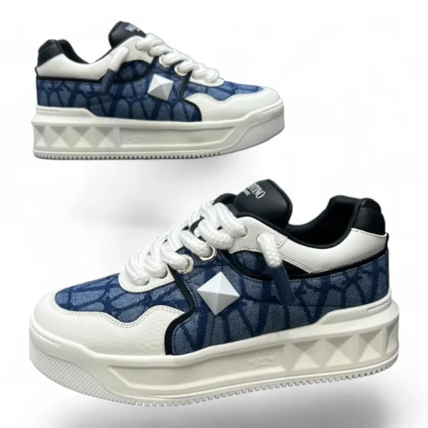 VALENTINO garavani open skate blue and white