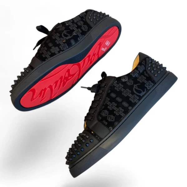 CHRISTIAN LOUBOUTIN vieira 2 spikes black