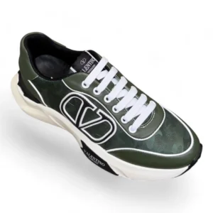 VALENTINO garavani bubbleback green camo