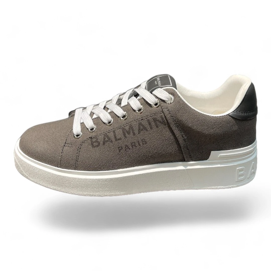 BALMAIN b-court grey and white