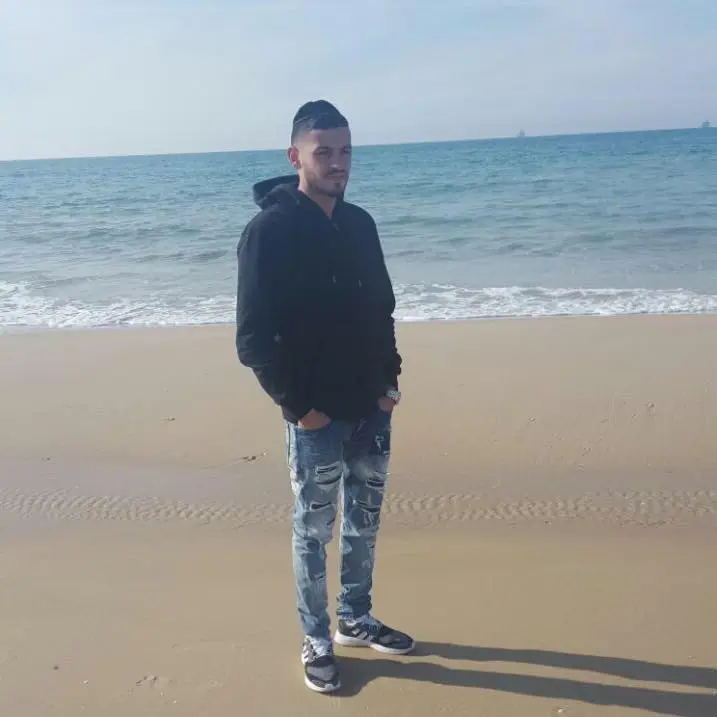 לירון אברהמי