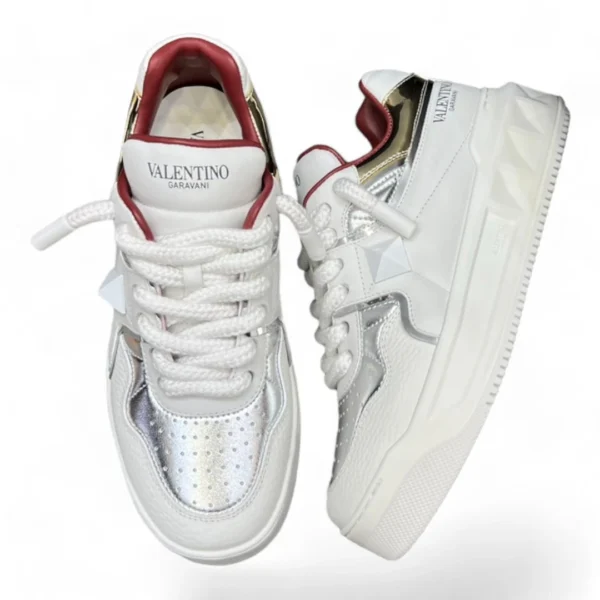 VALENTINO garavani open skate white and silver