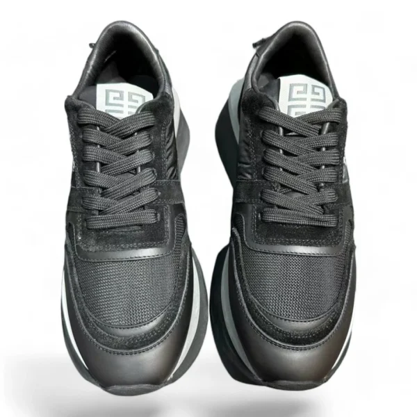 GIVENCHY marshmallow black
