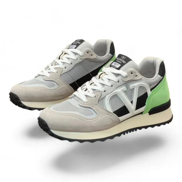 VALENTINO garavani rockrunner white and green