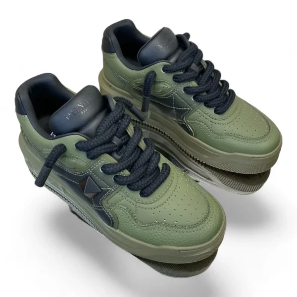 VALENTINO garavani open skate green and black
