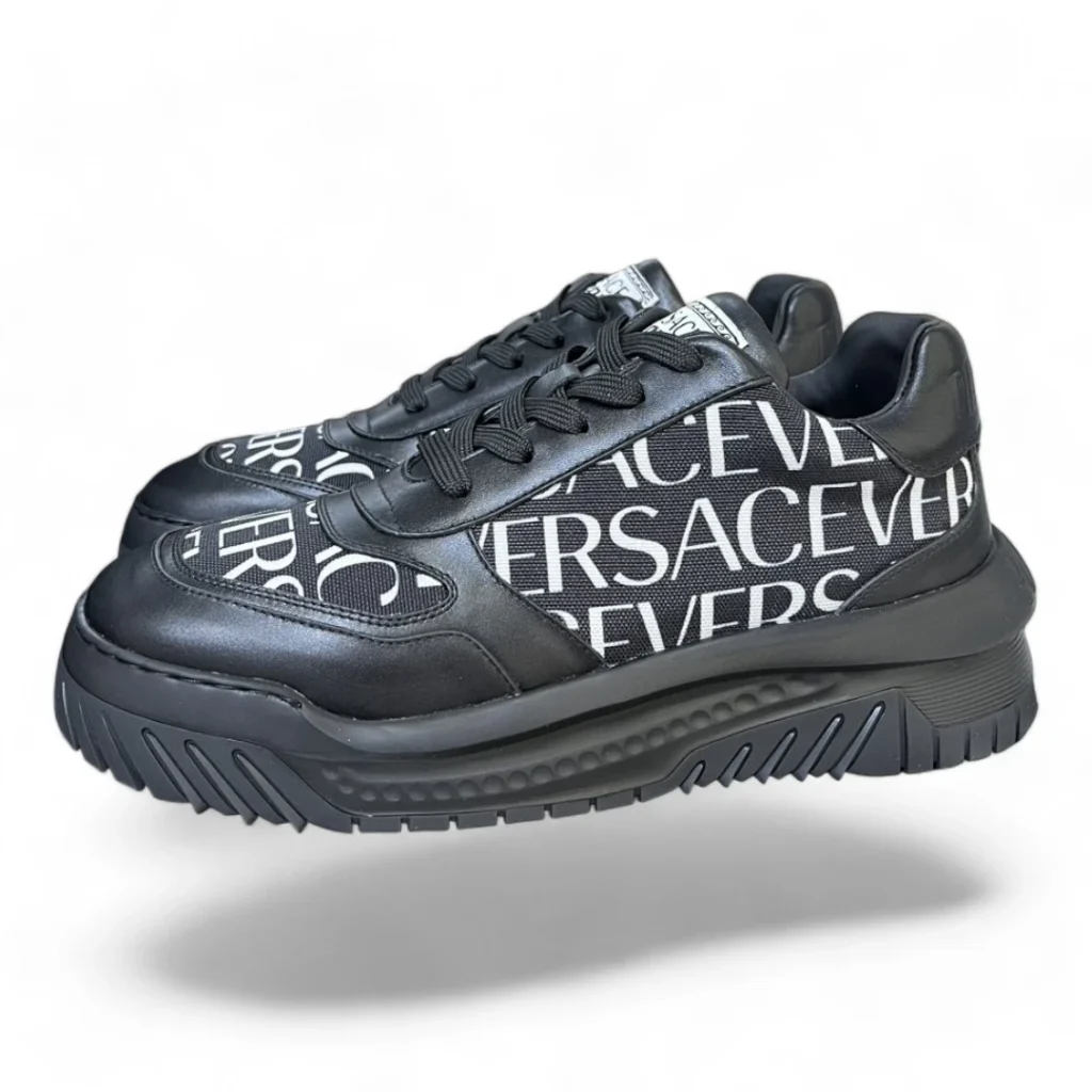 VERSACE odissea black and white