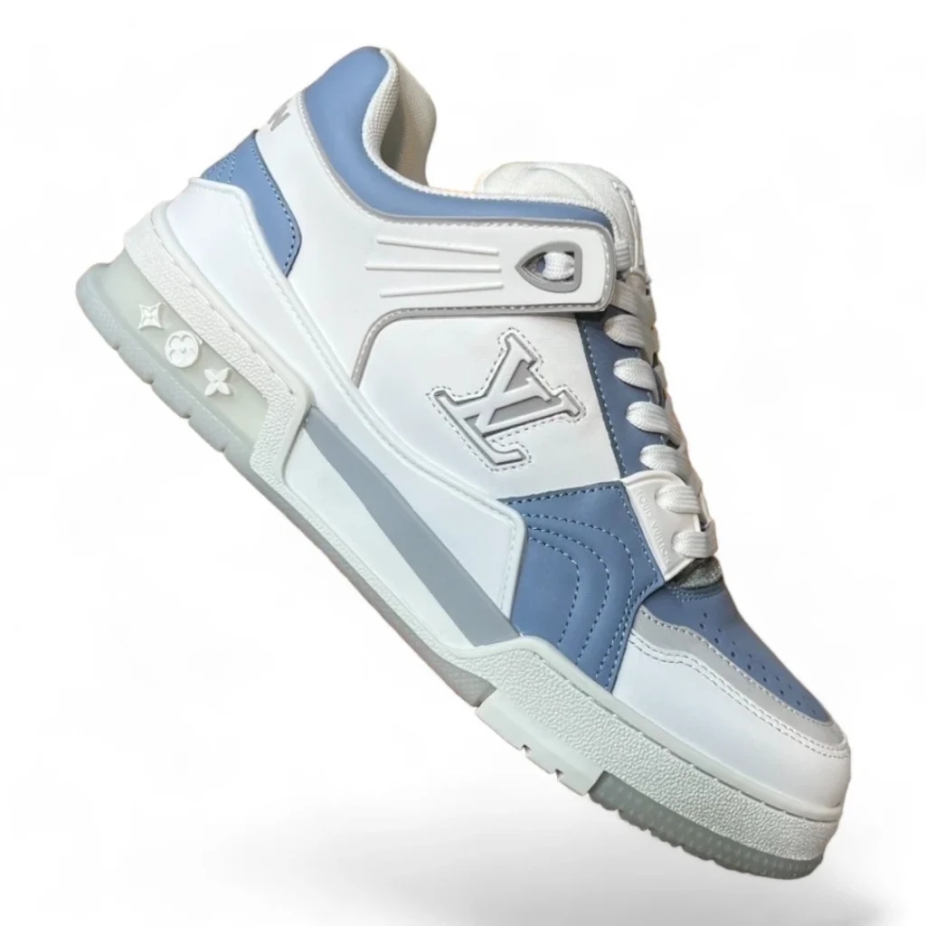 LOUIS VUITTON trainer white and light blue