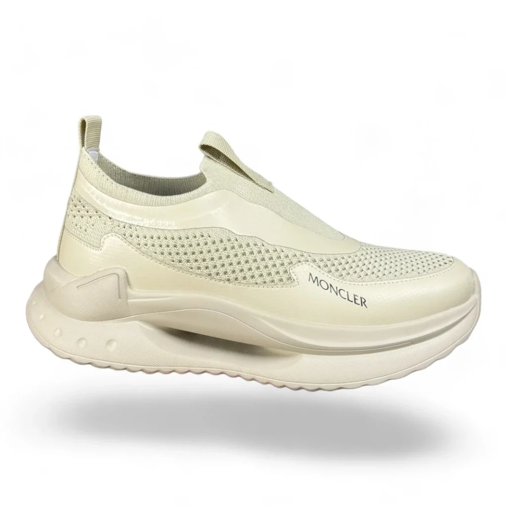 MONCLER bubble sneaker beige