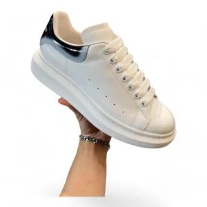 ALEXANDER MCQUEEN oversized sneaker white and black