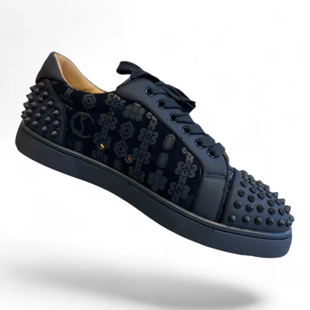 CHRISTIAN LOUBOUTIN vieira 2 spikes black