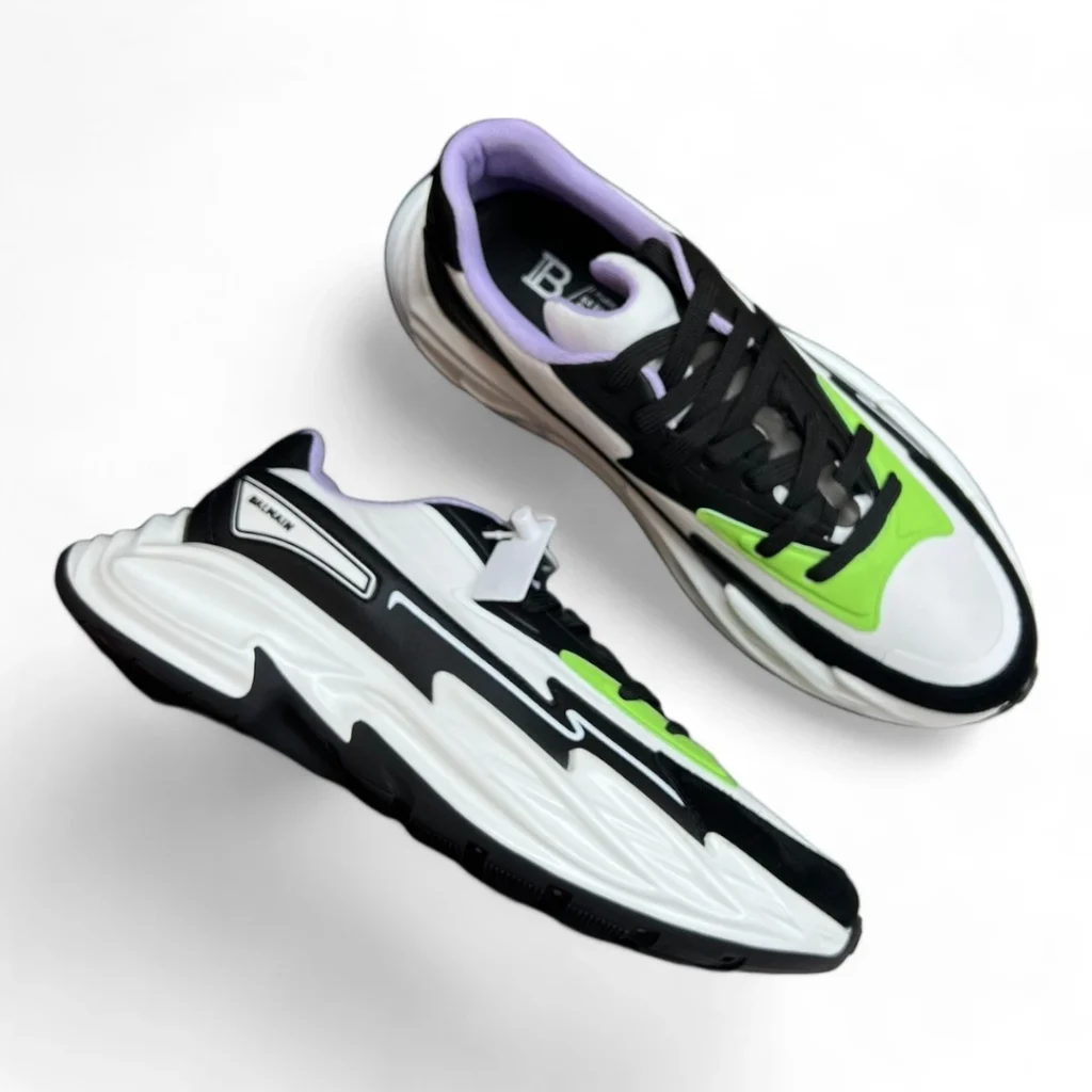 BALMAIN b-bold low-top black and white