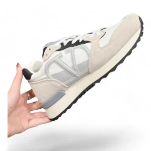 VALENTINO garavani rockrunner white and grey