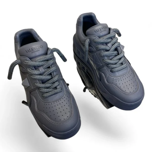 VALENTINO garavani open skate grey