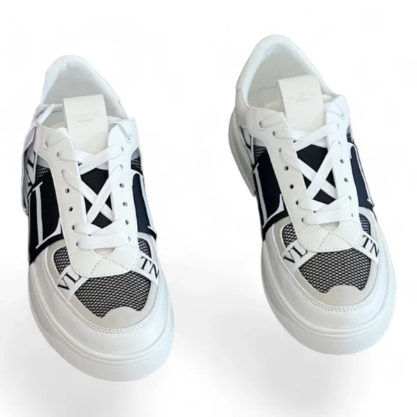 VALENTINO garavani VLTN low-top white and black