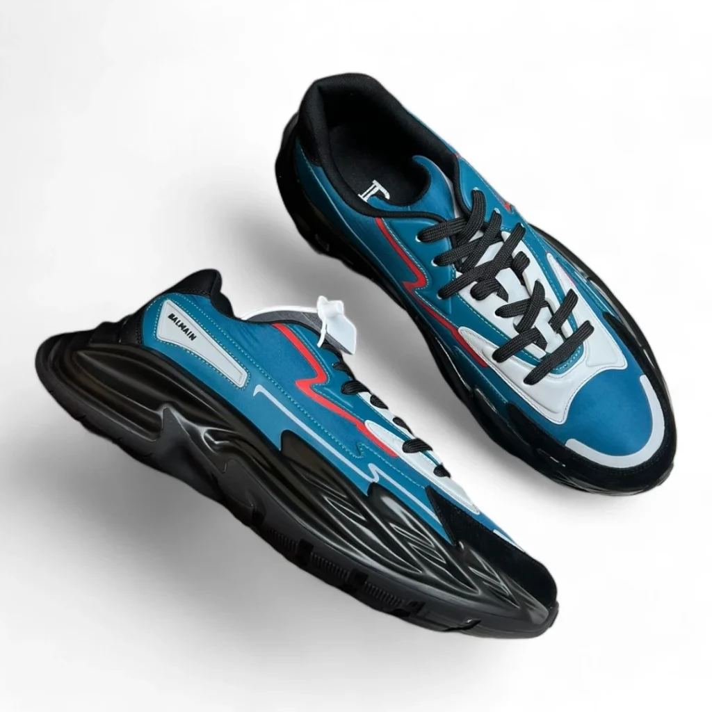 BALMAIN b-bold low-top blue and black