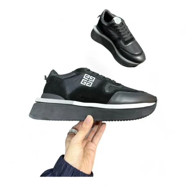 GIVENCHY marshmallow black