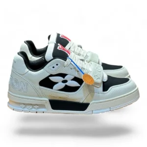 LOUIS VUITTON trainer black and white
