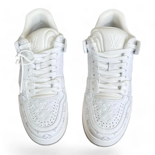 LOUIS VUITTON trainer white and grey