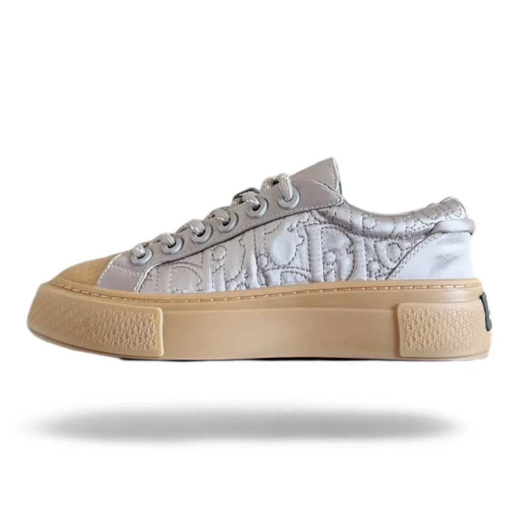 DIOR walk'n'dior light grey and gum