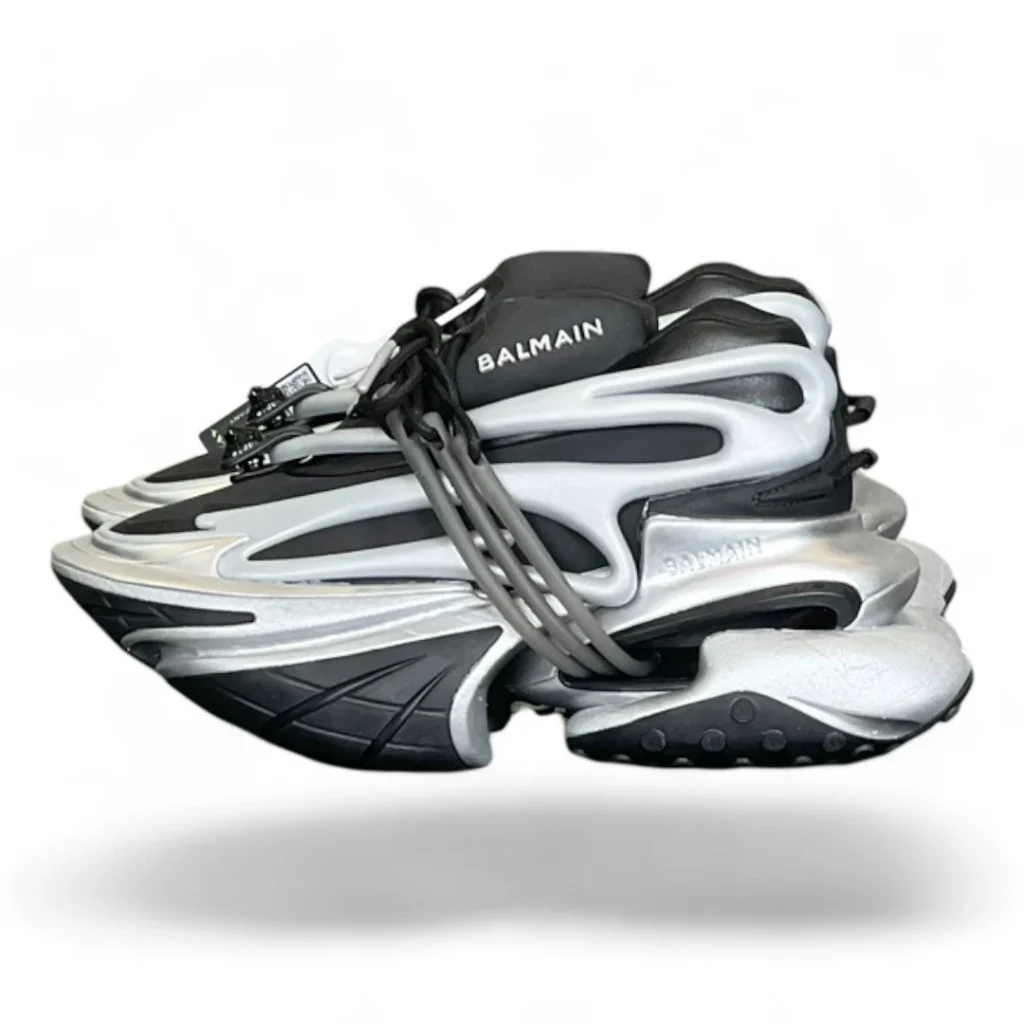 BALMAIN unicorn black and silver