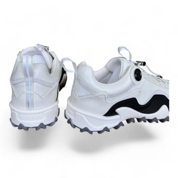 LOUIS VUITTON hike sneaker white and black
