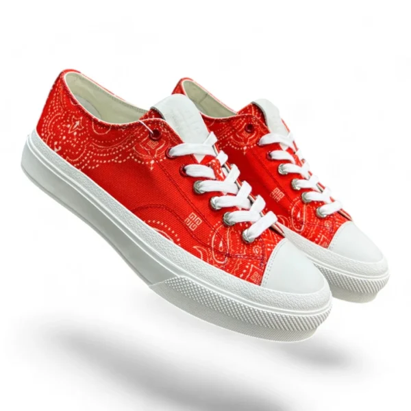 GIVENCHY city court red paisley