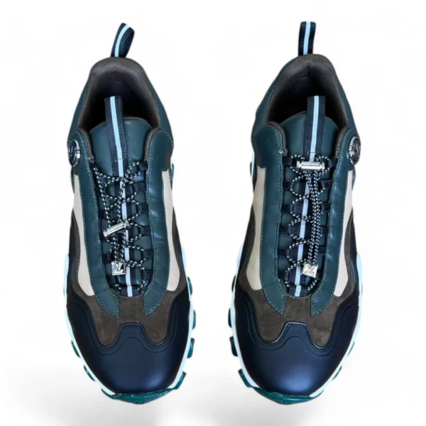 LOUIS VUITTON hike sneaker green and beige