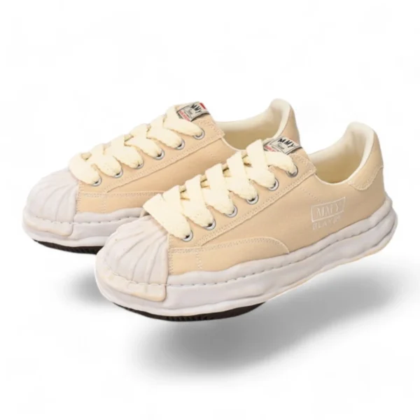 MMY blakey beige and white