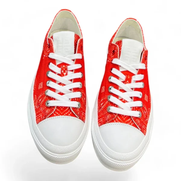 GIVENCHY city court red paisley