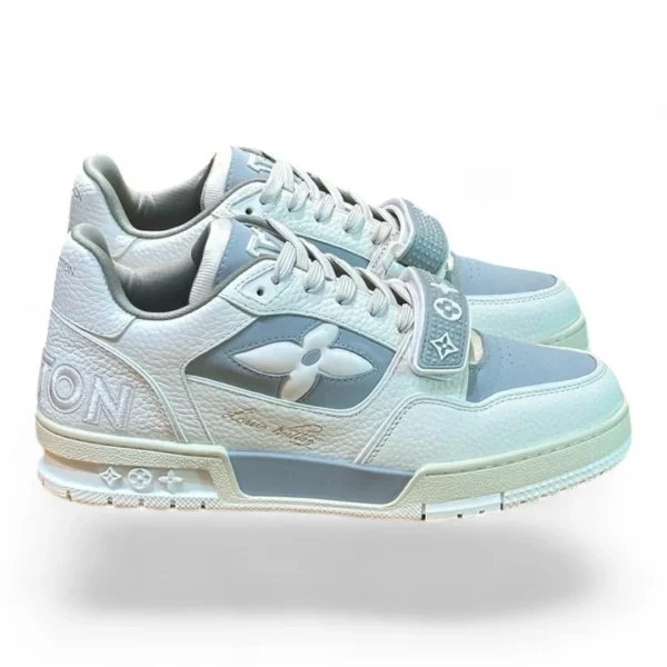 LOUIS VUITTON trainer white and grey