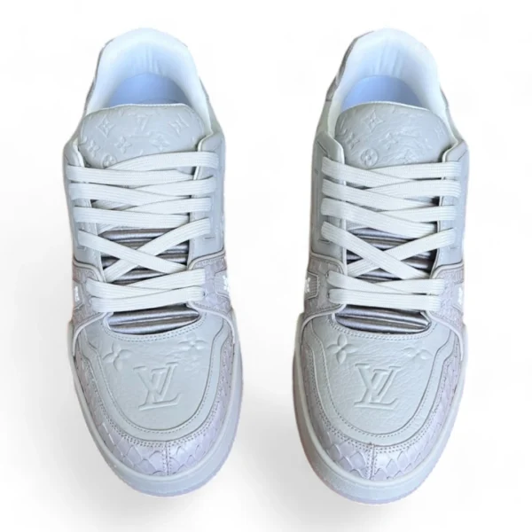 LOUIS VUITTON lv trainer sneaker all white