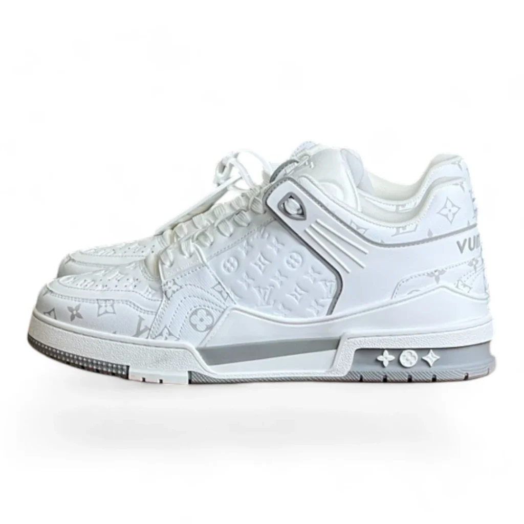 LOUIS VUITTON trainer white and grey