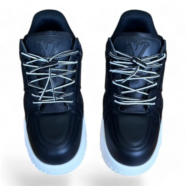 LOUIS VUITTON lv skate sneaker black and white