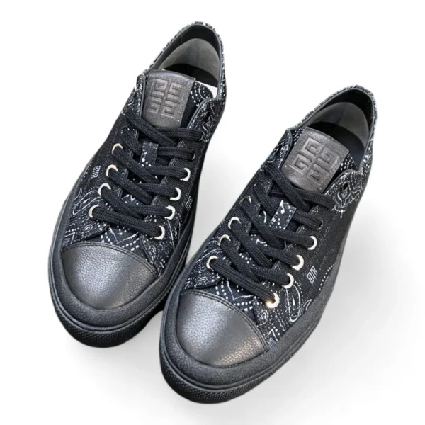 GIVENCHY city court black paisley