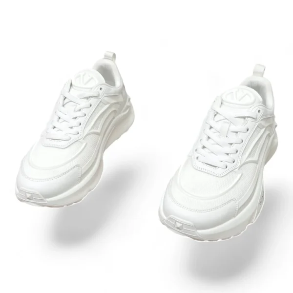 VALENTINO garavani climbers white