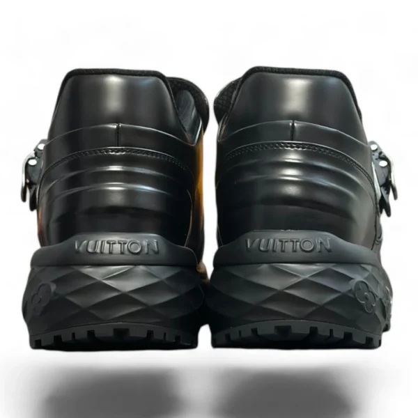 LOUIS VUITTON lv harness black